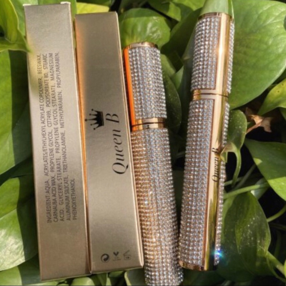 Queen B mascara
